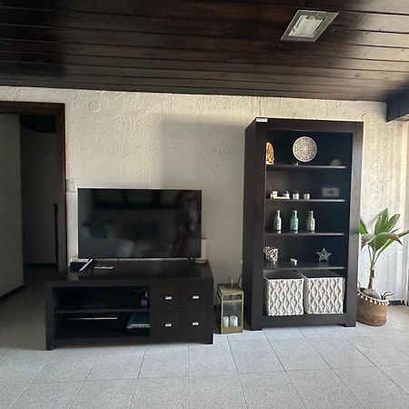 torre Azafata Apartman Arenales del Sol Kültér fotó