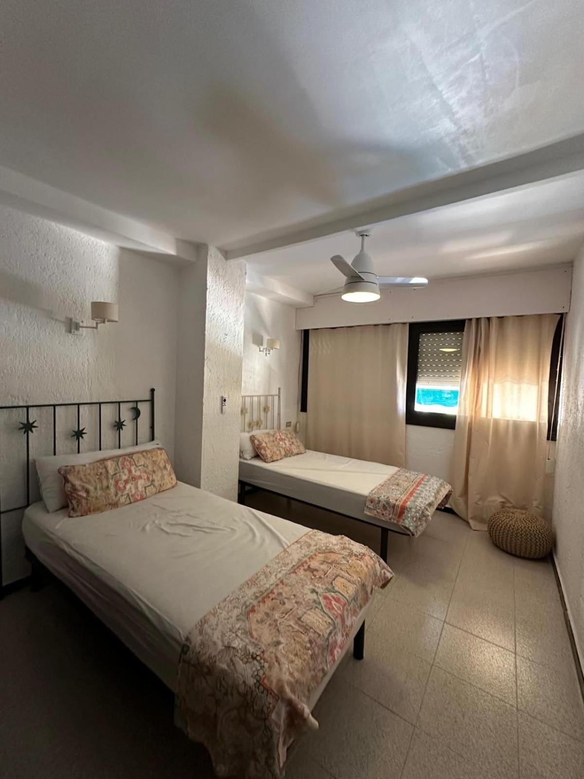 torre Azafata Apartman Arenales del Sol Kültér fotó