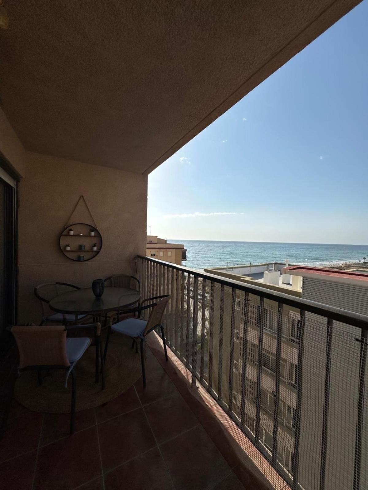 torre Azafata Apartman Arenales del Sol Kültér fotó